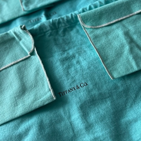 Authentic Tiffany & Co. dust bags - Picture 3 of 5